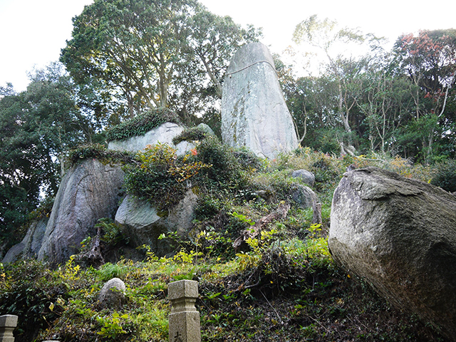 岩上神社